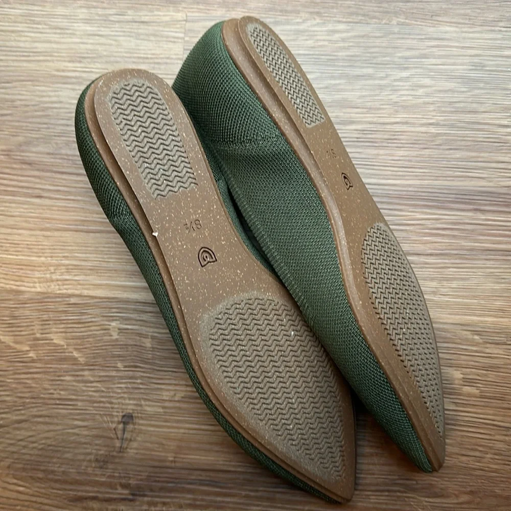 Never worn Rothy’s - Picture 2 of 4